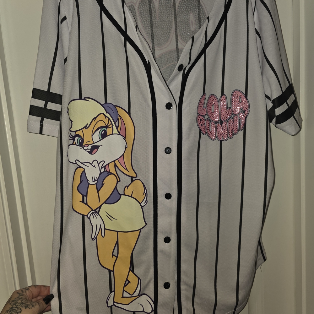 Lola Bunny Warner Bros. Looney Tunes Black and White Striped Jersey